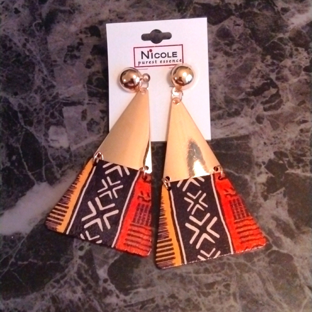 It's a vibe earrings